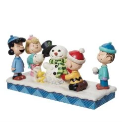 Peanuts By Jim Shore - Gang Building A Snowman -Disney 6013040 2