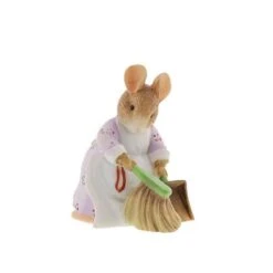 Beatrix Potter Figurine - Hunca Munca Brush And Dustpan
