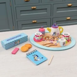 Bluey Wooden Tea Party Set -Disney BLU264C 4