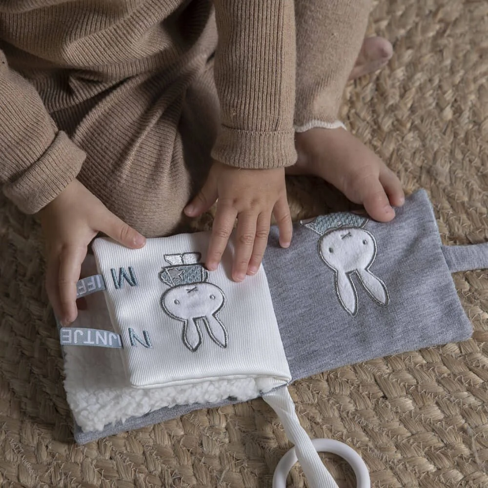 Miffy Knit - Miffy Activity Book Green 9 Miffy Knit - Miffy Activity Book Green - Image 7