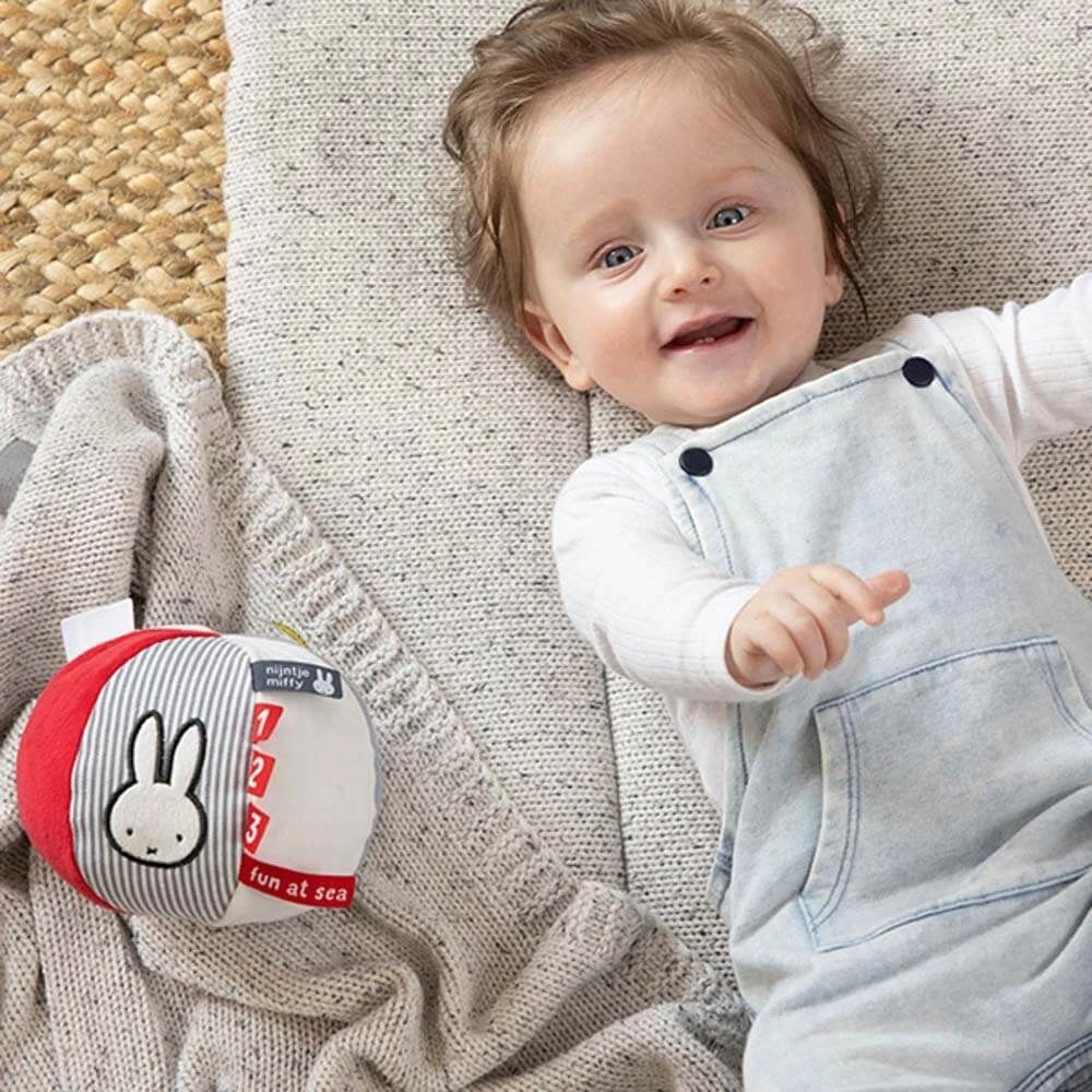 Miffy Fun At The Sea - Miffy Activity Ball 7 Miffy Fun At The Sea - Miffy Activity Ball - Image 5