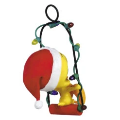 2022 Hallmark Keepsake Ornament - Looney Tunes Tweety Season's Gweetings -Disney QXI7076 2